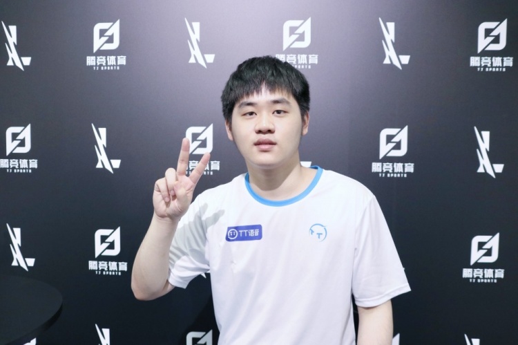 别联赛的球 别联赛的球