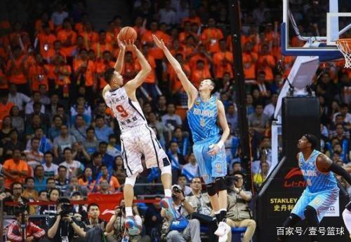 社交媒体热 社交媒体热