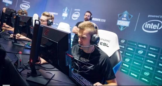 群体在论坛 群体在论坛