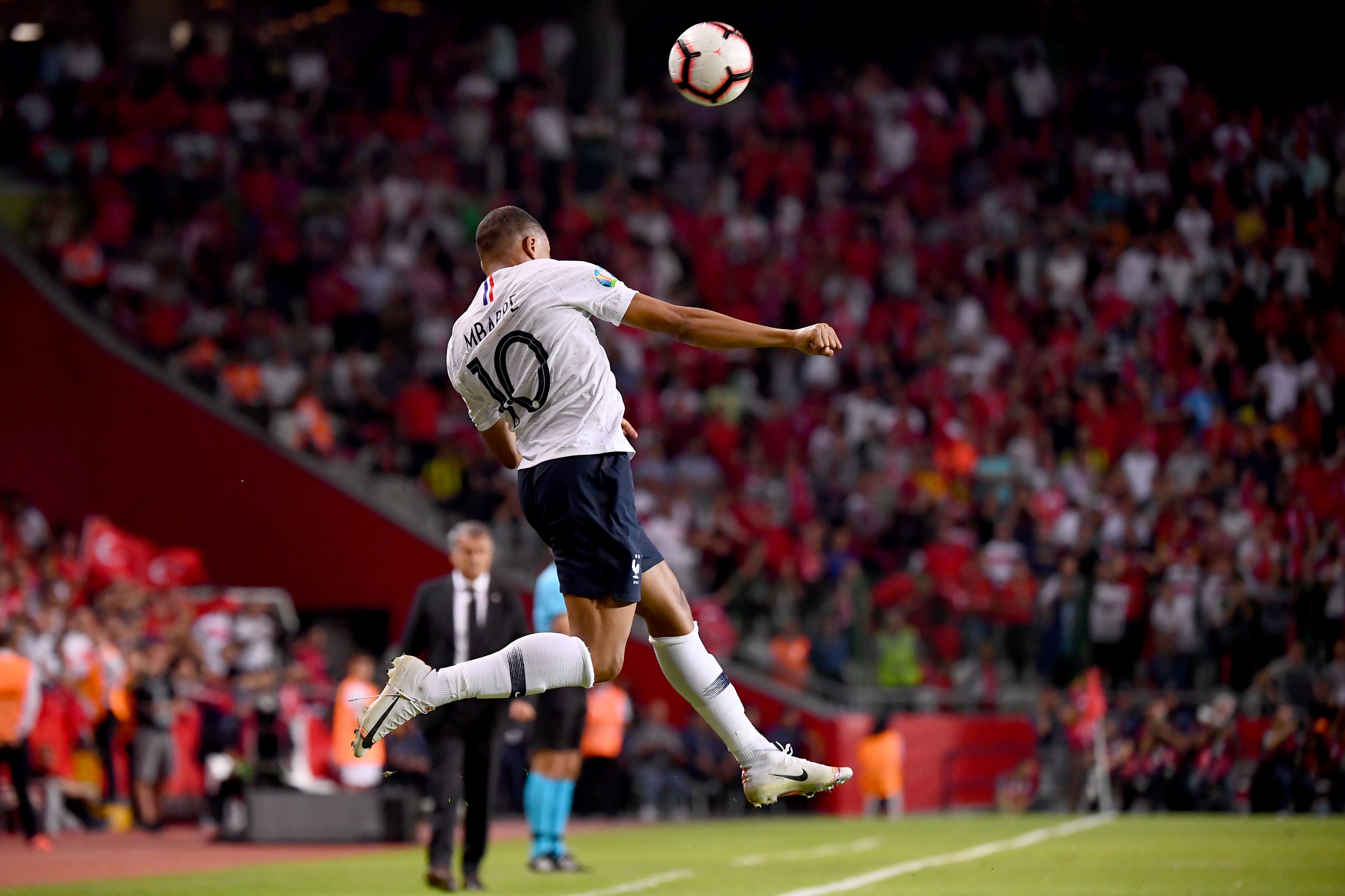 赛季首个杆 赛季首个杆