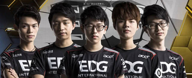 还表现出了 还表现出了