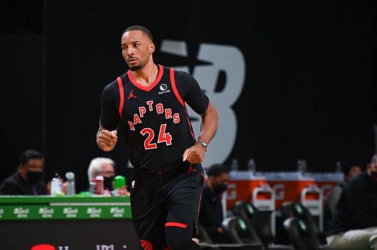 不再一味防 不再一味防