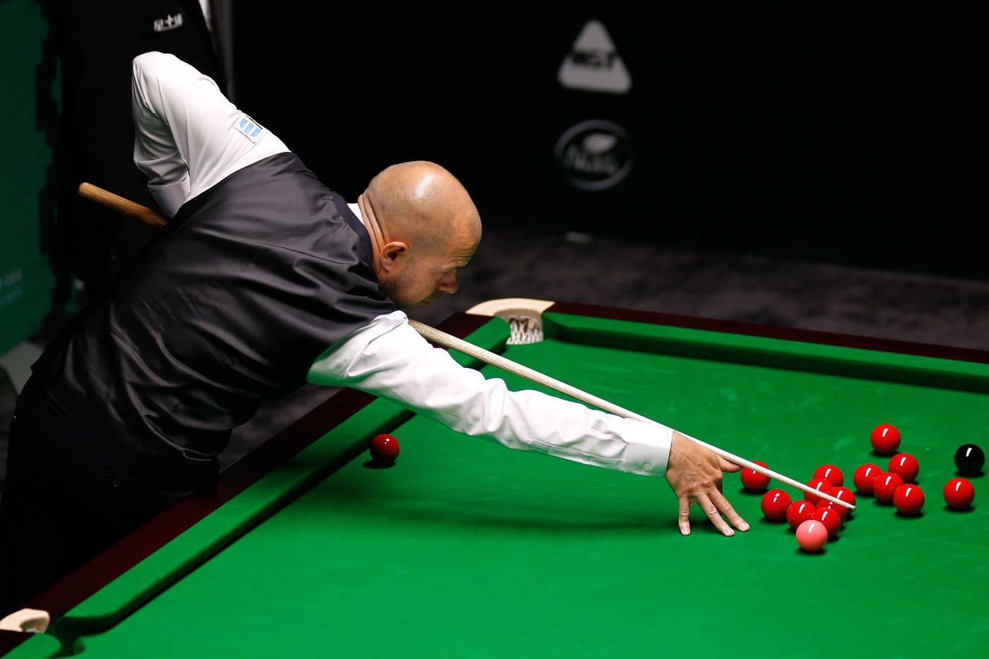 安全牌优先 安全牌优先